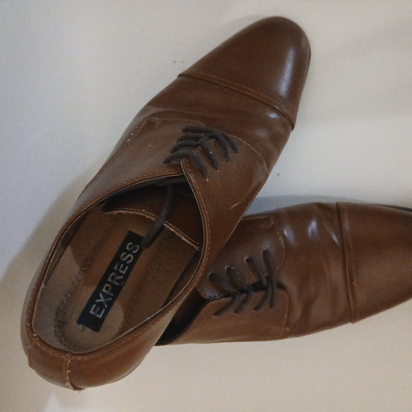 Express Brown Leather Oxford Shoes with Cap Toe main image 5